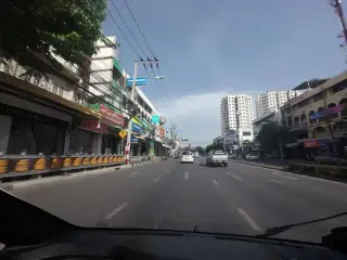 Khlinik Hmx Lalth Phr Suti Nriwech