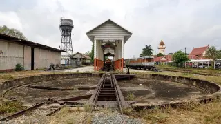 Tarwc Rthfi Cheiynghim Chiang Mai Railway Police