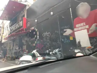 Cơm Sườn Đào Duy Từ