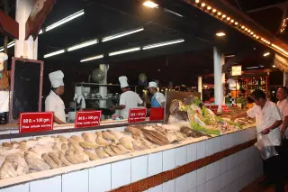Savoey Seafood