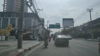 Ran Sm Tak'hn Meuxng Sri