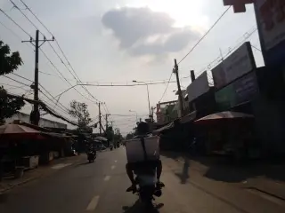 Quán cơm Như Huỳnh