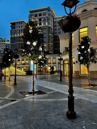 Huqqa Emaar Square Mall