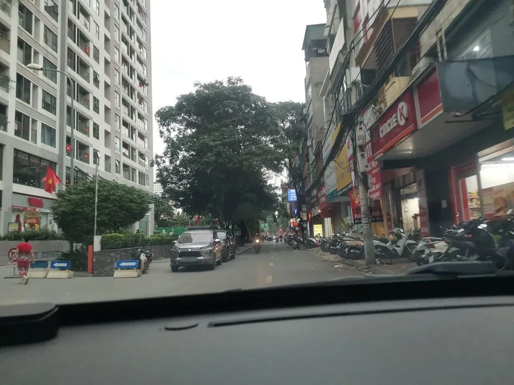 Rosier Fresh Tea & Coffee - Đường Láng