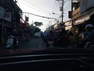 Viện Thẩm Mỹ Huyền Nguyễn