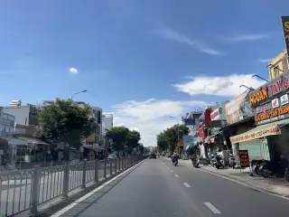 Bán và cho thuê áo bà ba miền nam, tứ thân miền bắc