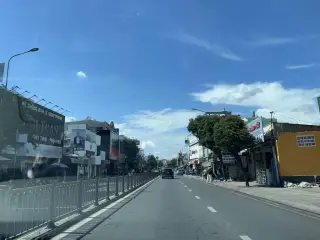 Đắc Hùng - Vịt & Heo Quay