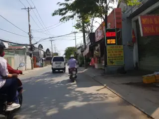 Tiệm Cà Phê 1989