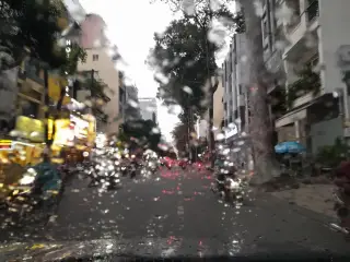Chi Nhánh Hồ Gươm Xuất Nhập Khẩu Du Lịch Đầu Tư