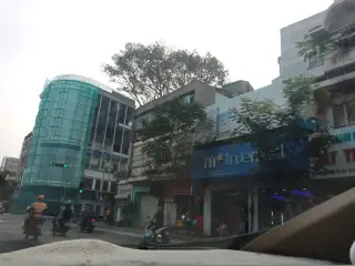 TH True Mart