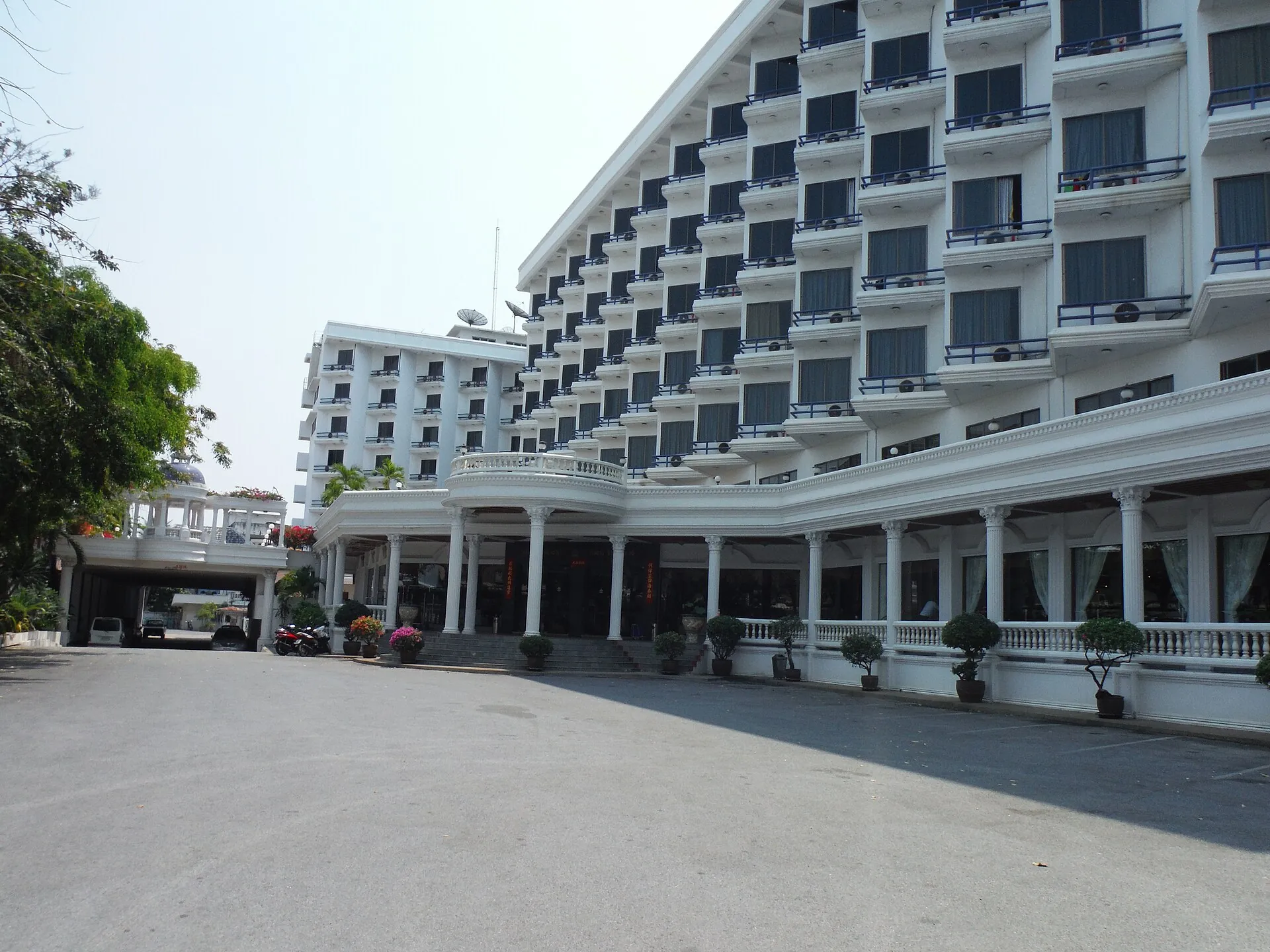 Aroy Dee Pattaya ✿Original Since 2011 ✿2011Nian Chuang Shi Lao Dian ★Jin Ci Yi Jia