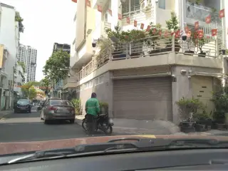 Đường Hoa Nguyễn Huệ