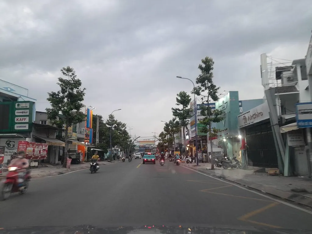 ITshopOnline - Chi Nhánh Lê Thị Hà