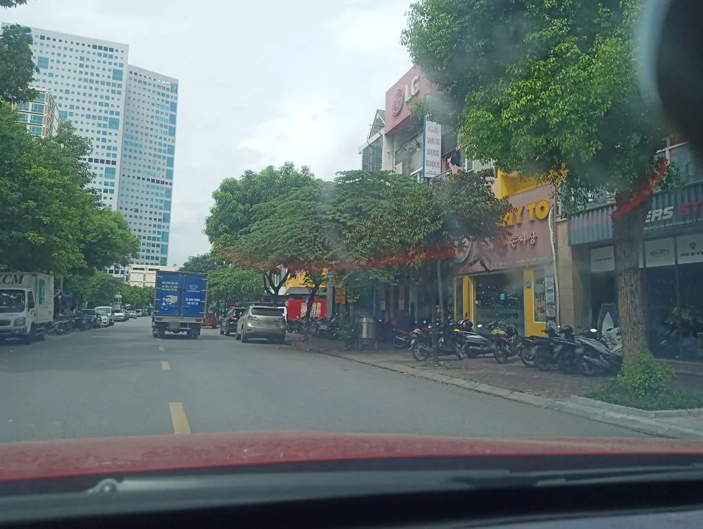 Nội thất văn phòng thanh lý Thành Đạt