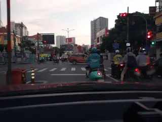 Chuỗi Sửa Xe Thông Minh