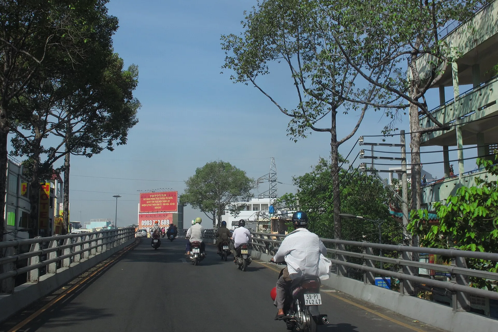 Lẩu dê Minh Phụng