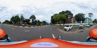 Cơm Niêu KHÊ : Ẩm thực Á Âu kết hợp