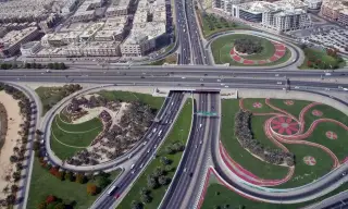 Ввоз автомобиля в ОАЭ: пошлина, требования к машине и регистрация