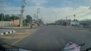 Lotas Ko Ferch Chumchn Bang Khway Phechrburi