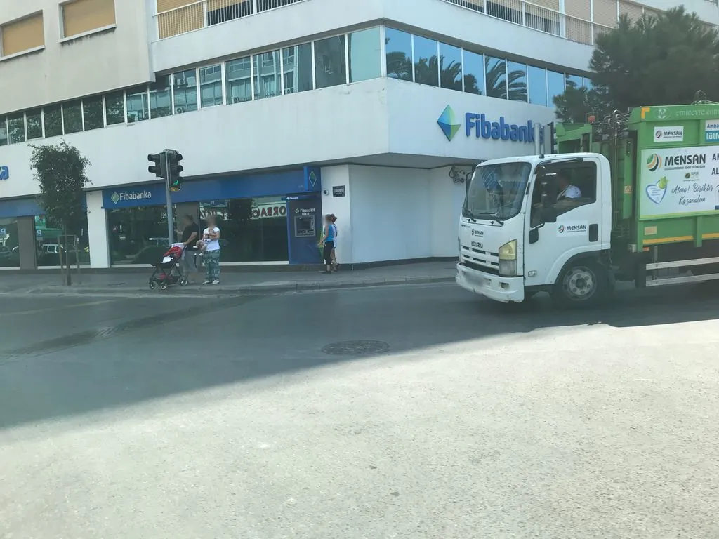 The Days Travel