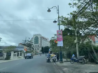 Café Bốn Mùa