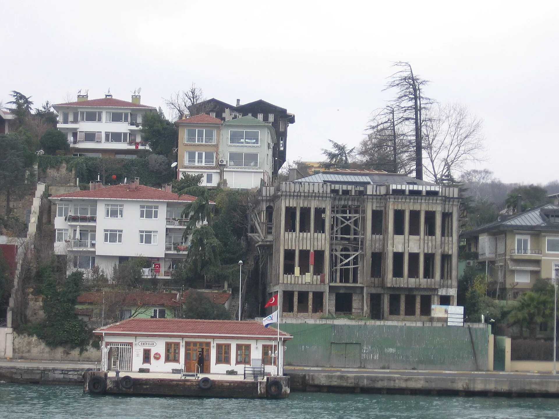 Kutsal Konak Emirgan