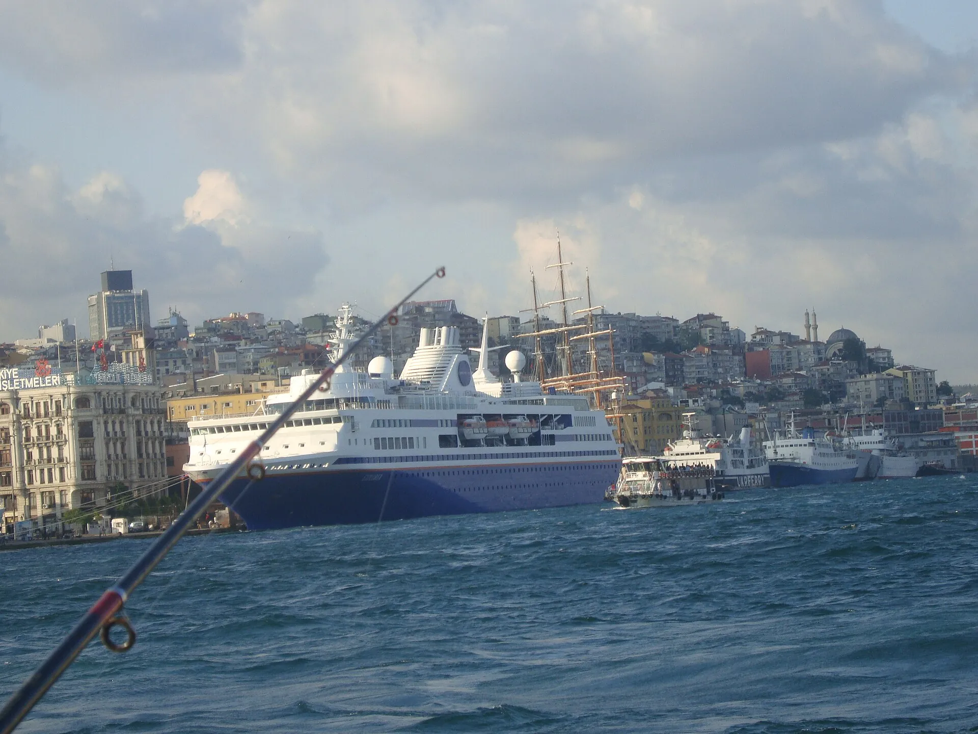 Karakoy Liman Restaurant