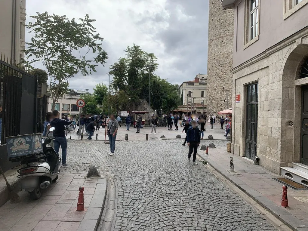 Asmalımescit Sanat Galerisi