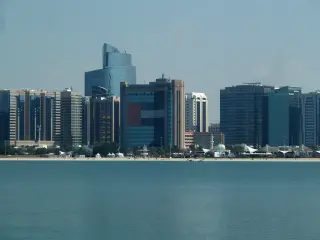 Как открыть счёт в банке ОАЭ и пользоваться им
