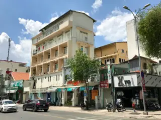 DermaHair Center - Trung tâm chăm sóc tóc & da đầu chuẩn y khoa