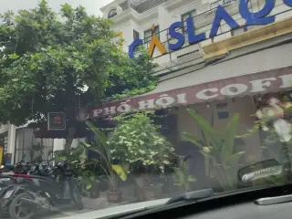 Hiệu sách Long Hưng