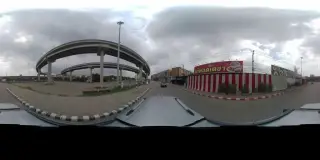 ลุยทะเล  ตลาดเลียบด่วนรามอินทรา