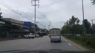 Ran Cng Raks'̒ Mae Co