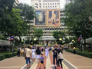 ICU MED2, Siriraj Hospital