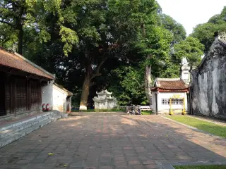 Đền Voi Phục- Trấn Tây Thăng Long — фото 2