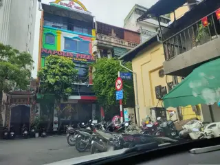 Banh Mi MAMA