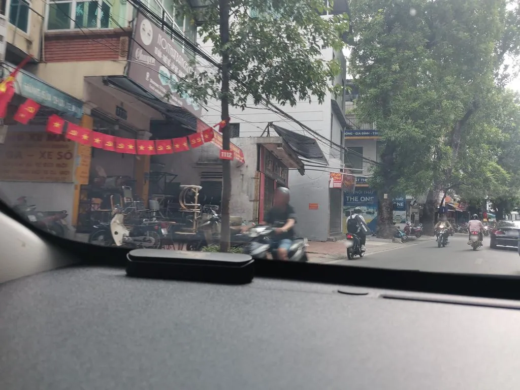 Giấy dán tường Hà Nội