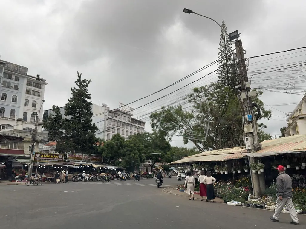 Bún riêu cô Hiền