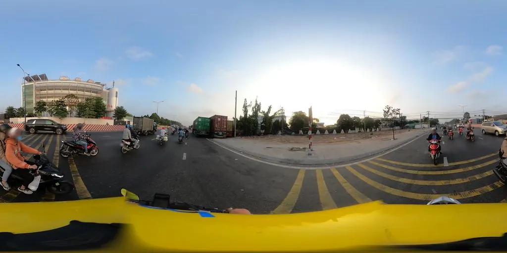 Lẩu gà lá é dĩ an