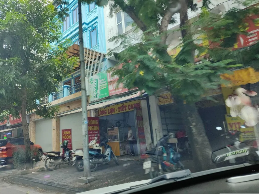 Kem & trà sữa Dương Tuyết