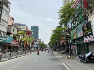 Showroom Nguyễn Lương Bằng