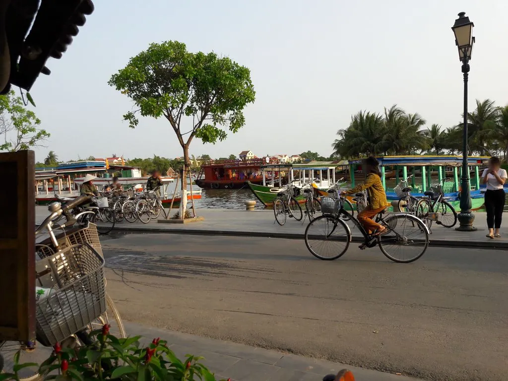 Boat Living Hoi An