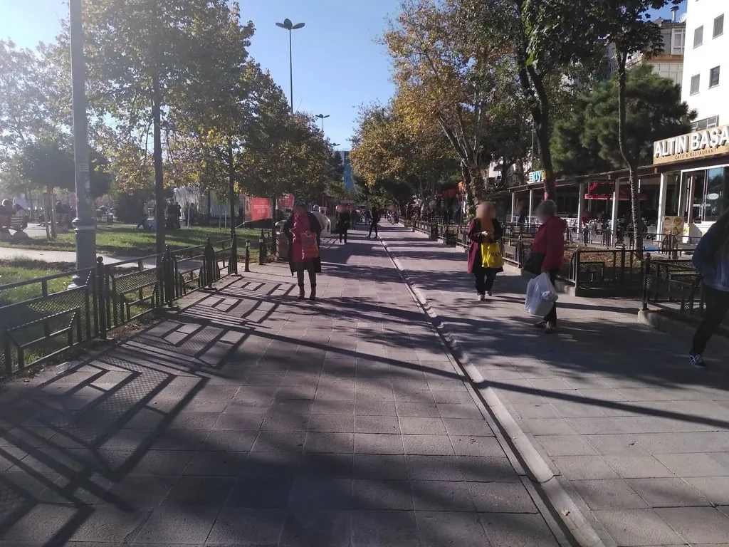 Yapı Kredi - Kartal Çarşı Şubesi