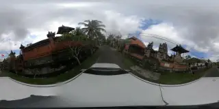 Penataran Taman Bali Sawagunung