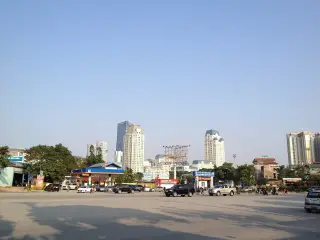 Quan ao tre em-Đường Lê Quang Đạo - Công Ty Cổ Phần Momkid Việt Nam