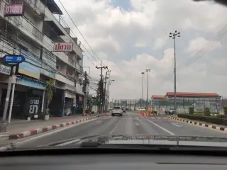 Chay Si Bahmi Keiyw Khubxn32