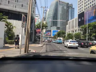 7-Eleven (se wen xi lefwen)