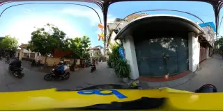 Salon Hoa Trần