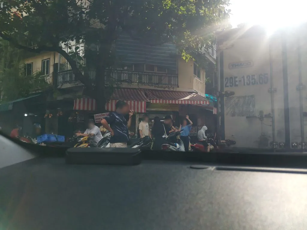 Xôi Sòn Cầu Gỗ