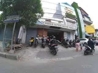 Kampoeng Roti - Raya Dukuh Kupang